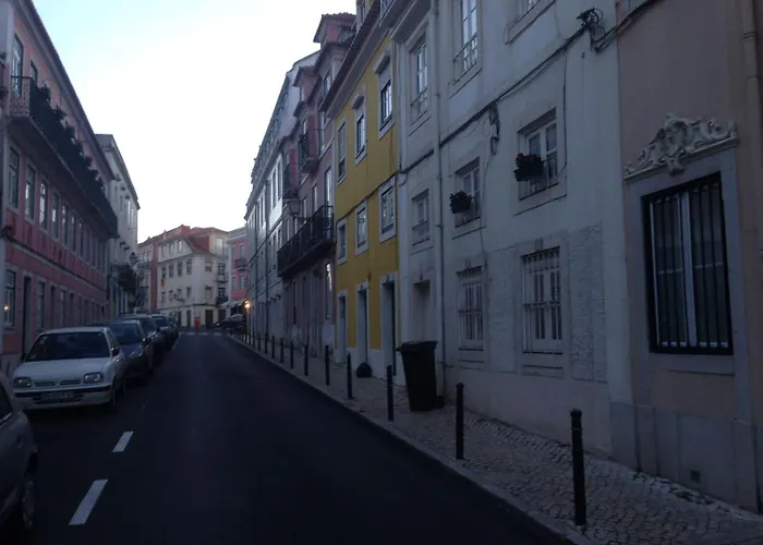 Cantinho Lusitano In Principe Real Lissabon